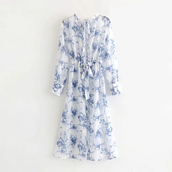 Aktuális női ruha O-nyakkivágással és övvel