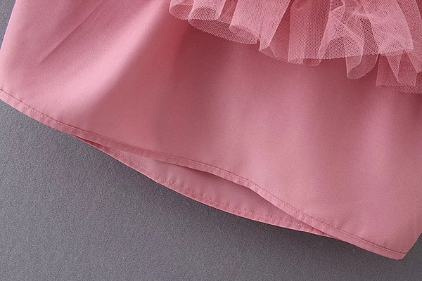 Tüll elemes női ruha rózsaszín színben