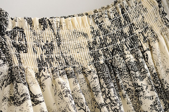 Rochie scurta de dama cu model alb si colorat