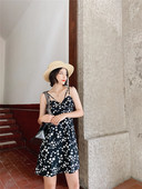 Rochie scurta de dama cu bretele subtiri cu puncte negre