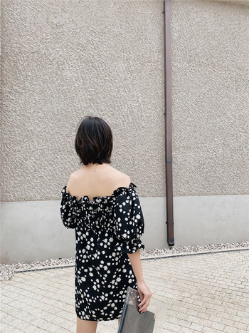 Női rövid ruha csupasz váll és 3/4 ujjú