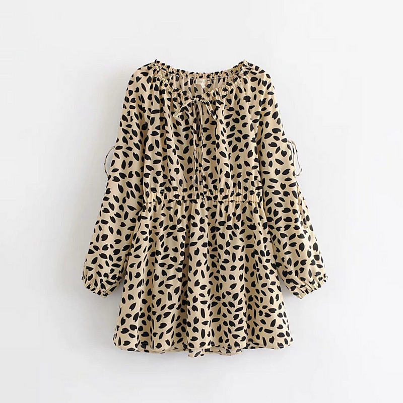 Rochie de dama cu maneci lungi si model animal