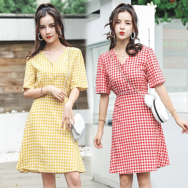 Női alkalmi kockás ruha piros és sárga színben