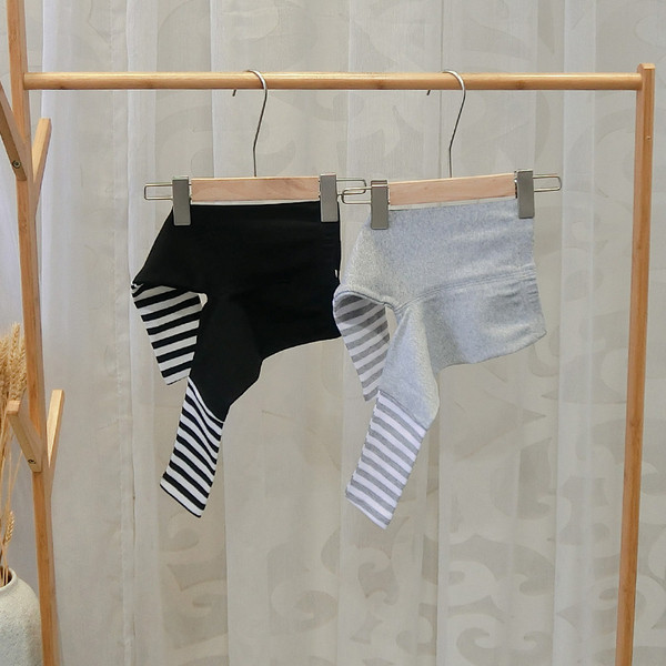 Napi csíkos gyerek leggings fiúknak