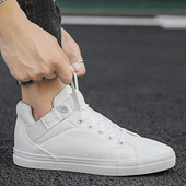 Tenisi moderni pentru bărbați în alb și negru - cu talpă plată