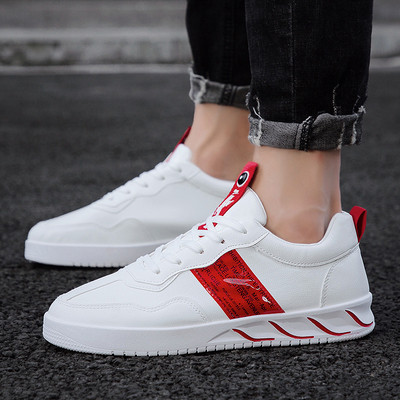 Cizme de bărbați actuale în trei culori cu inscripții