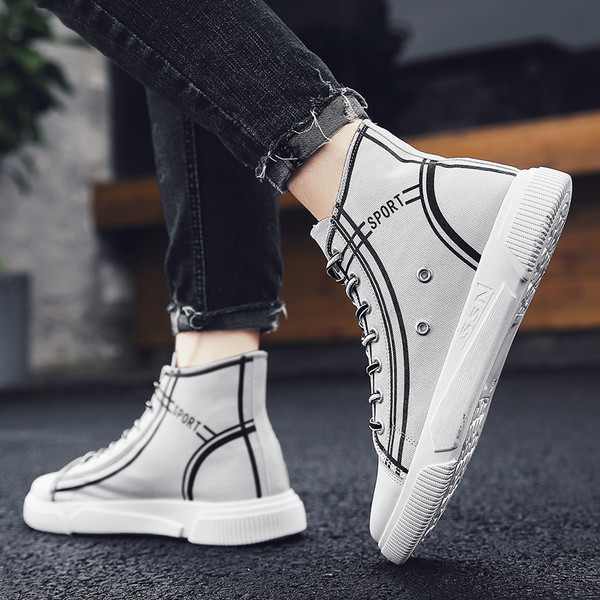 Model nou de adidași pentru bărbați în trei culori cu inscripție