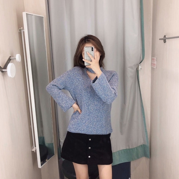 Pulover de dama cu decolteu in V in trei culori