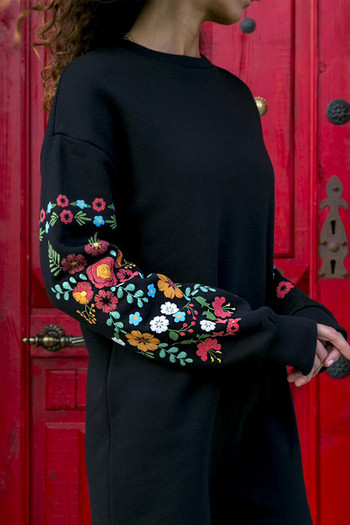 Modern női őszi ruha hosszú ujjal, több színben hímzéssel