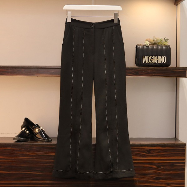 Elegáns férfi szett fehér inggel és fekete nadrággal 5XL-ig