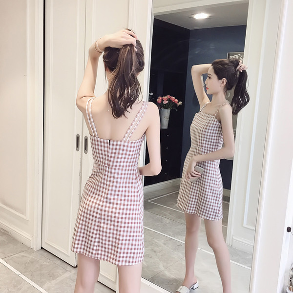 Rochie de dama moderna in carouri in doua culori cu bretele subtiri