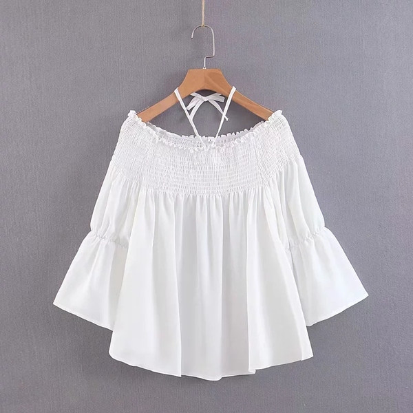 Bluză de damă cu umerii goi și mâneci largi în culoarea albă