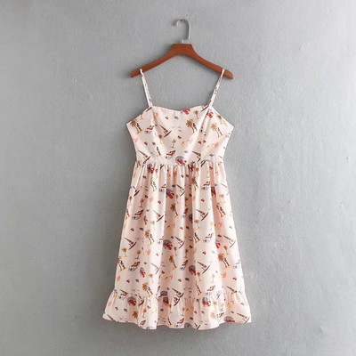 Női ruha vékony pántokkal, színes mintával