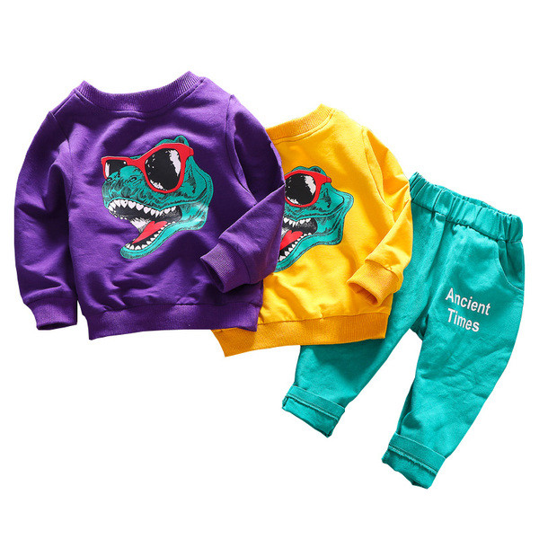 Gyerekkészlet fiú nadrághoz + blúzhoz sárga és lila színben