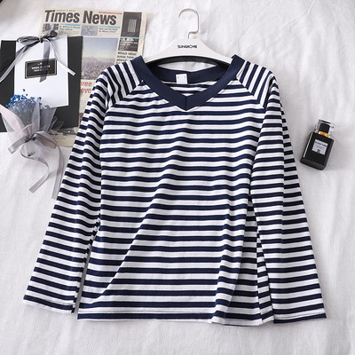 Bluză casual de damă cu mâneci lungi și decolteu în V