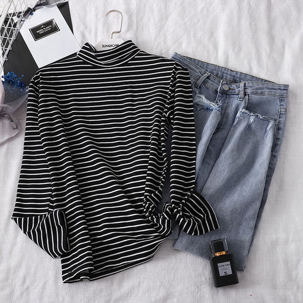 Bluza de dama model nou cu maneci lungi in trei culori