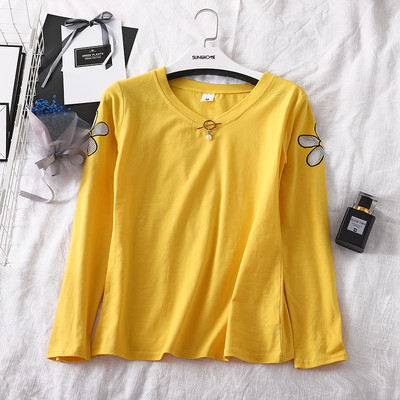 Női blúz három színben V-nyakkal