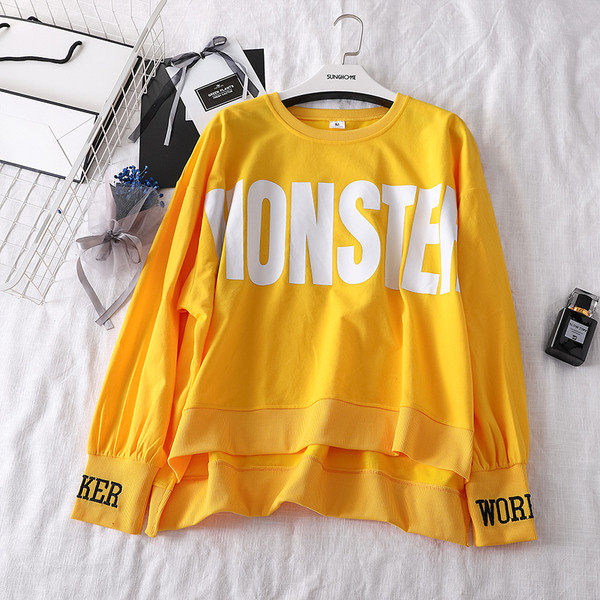 Bluză de damă în galben și alb cu inscripție