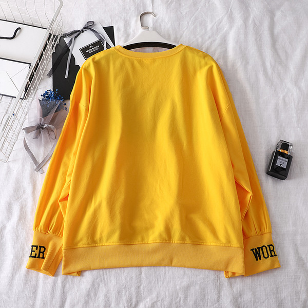 Bluză de damă în galben și alb cu inscripție