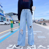 Női farmer széles modell szakadt motívumokkal és méretekkel 4XL-ig