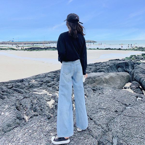 Női farmer széles modell szakadt motívumokkal és méretekkel 4XL-ig