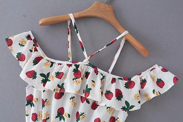 Salopeta de dama cu motiv colorat - model scurt