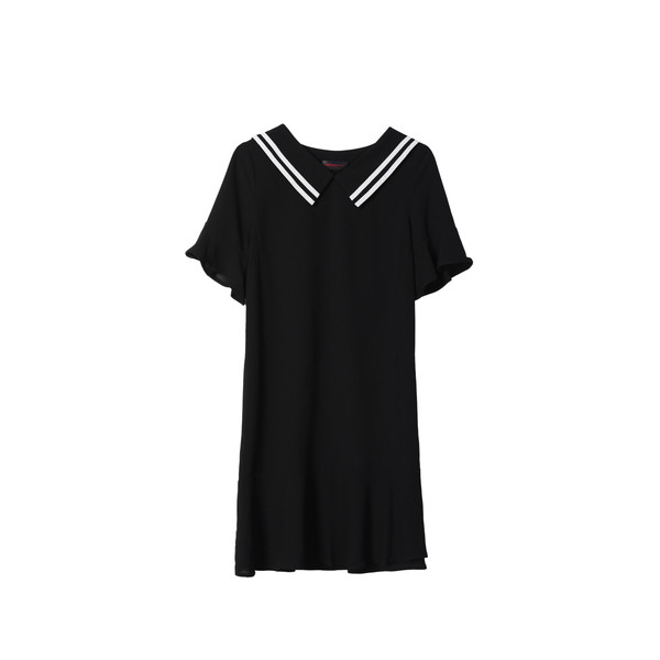 Női alkalmi ruha fekete színben, rövid ujjal