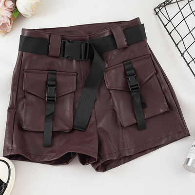 Új modell női rövidnadrág övvel