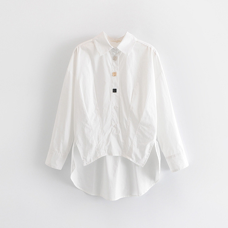 Cămașă asimetrică de damă cu mâneci lungi de culoare albă