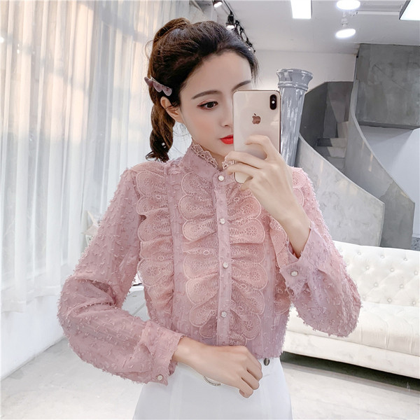 Stílusos női ing fehér és rózsaszín színben, csipkével