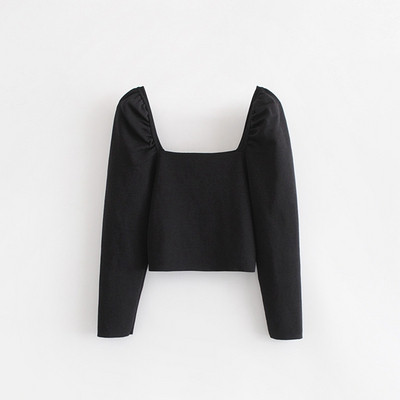 Bluză scurtă de damă cu decolteu pătrat de culoare neagră