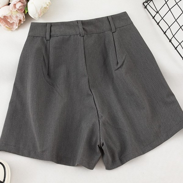 Pantaloni scurti de dama model nou cu talie inalta in mai multe culori