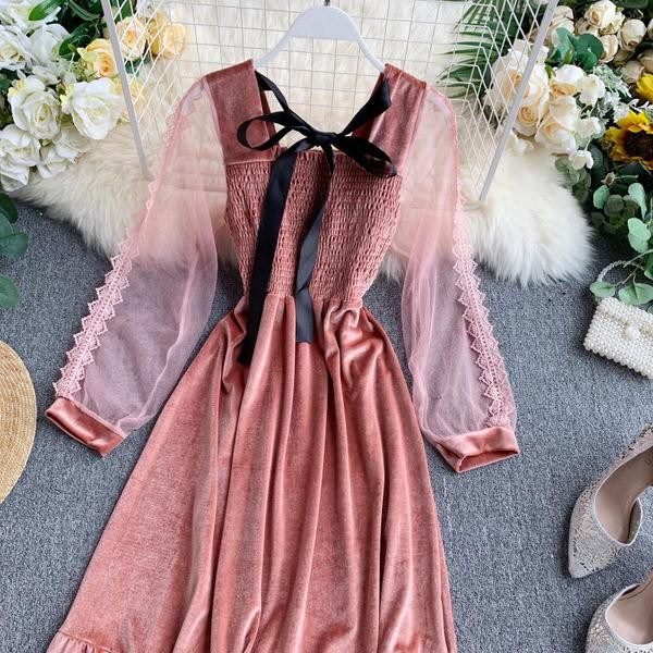 Új modell női bársony ruha átlátszó ujjakkal több színben