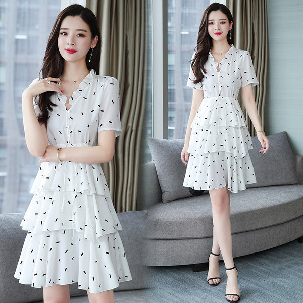 Rochie moderna de dama in alb cu maneci scurte