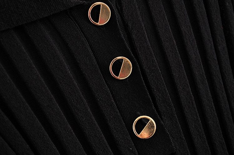 Bluza de dama cu guler si nasturi clasici