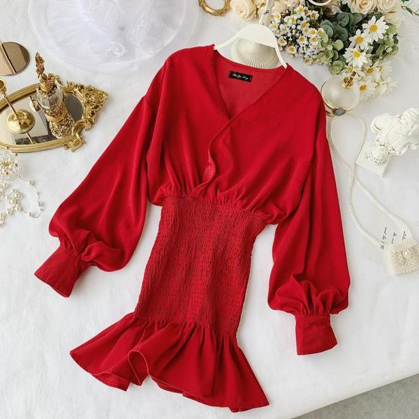 Rochie de dama model nou cu decolteu in V in rosu, negru si alb