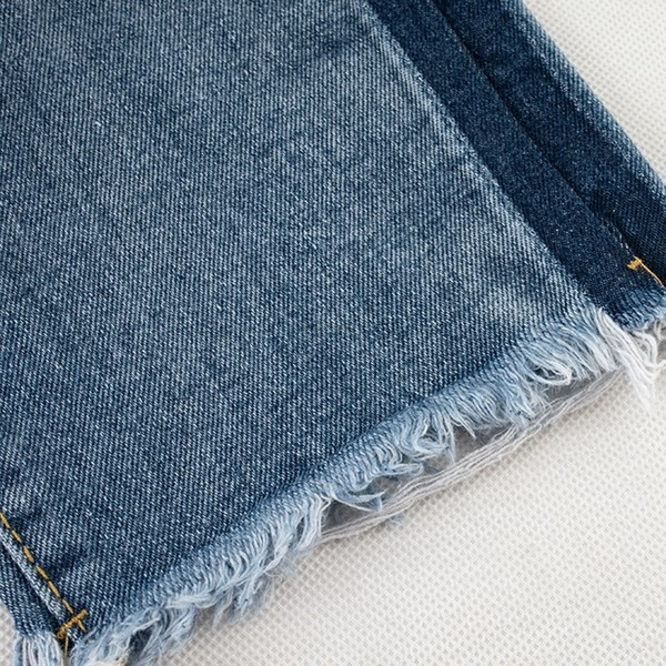 Blugi de dama moderni cu motive rupte - culoare albastra