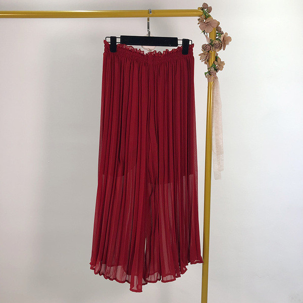 Pantaloni largi plisați de culoare visiniu