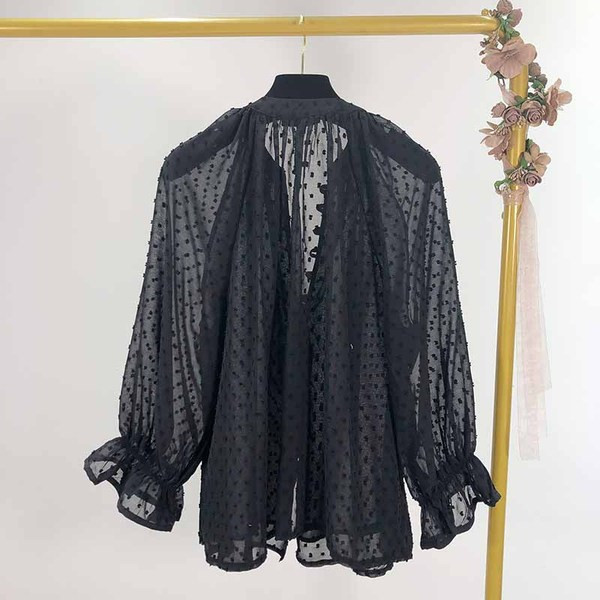 Cămașă de damă elegantă din tul de culoare neagră