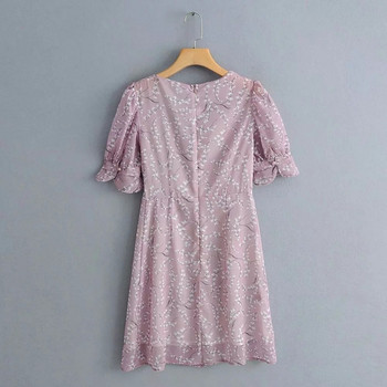 Női ruha rövid ujjal és V-nyakú lila színben