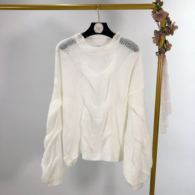 Női pulóver ovális nyakkivágással, négy színben