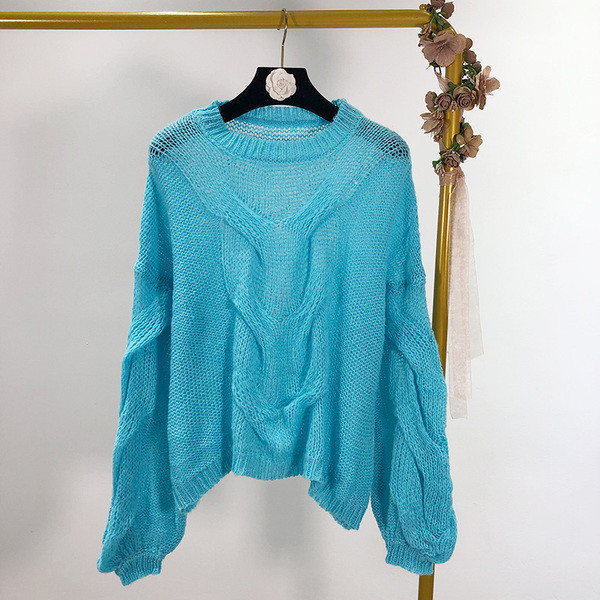 Női pulóver ovális nyakkivágással, négy színben