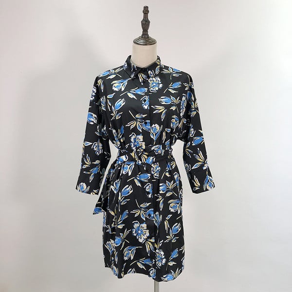 Rochie de dama neagra cu model floral