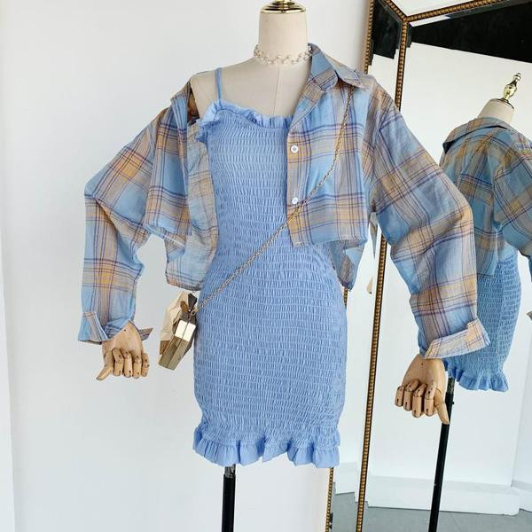 Modern női szett, rugalmas ruhával és kockás inggel több színben