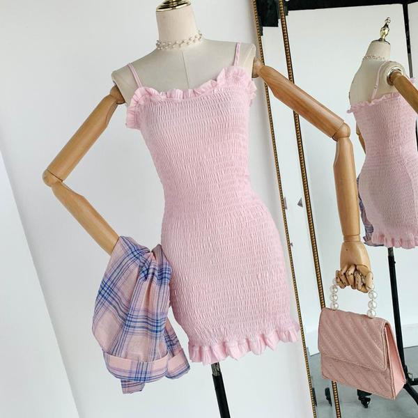 Modern női szett, rugalmas ruhával és kockás inggel több színben