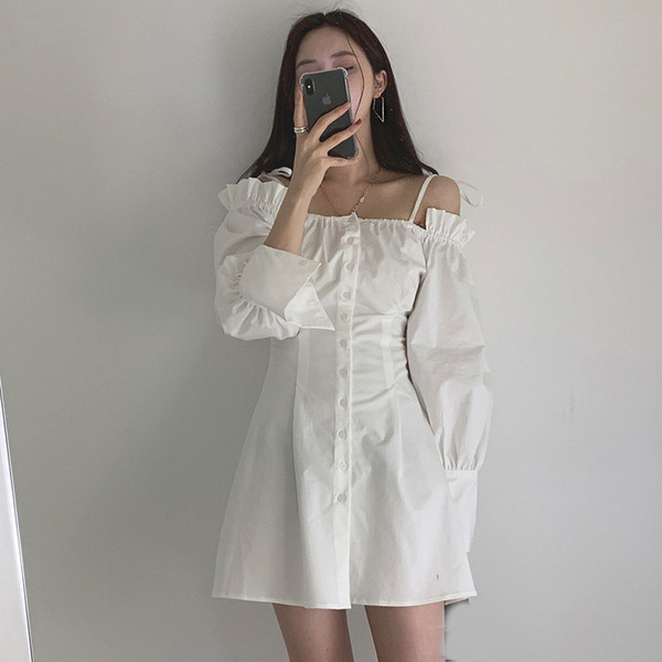 Modern női ruha két színben - fehér és fekete