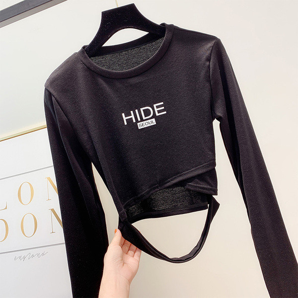 Modern női blúz felirattal és O-nyakkal