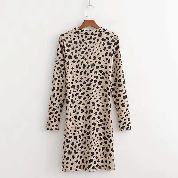 Hosszú ujjú, állatmintás női ruha