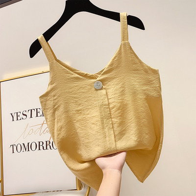 Női felső V-nyakkal és gombbal