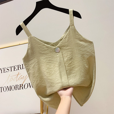 Női felső V-nyakkal és gombbal